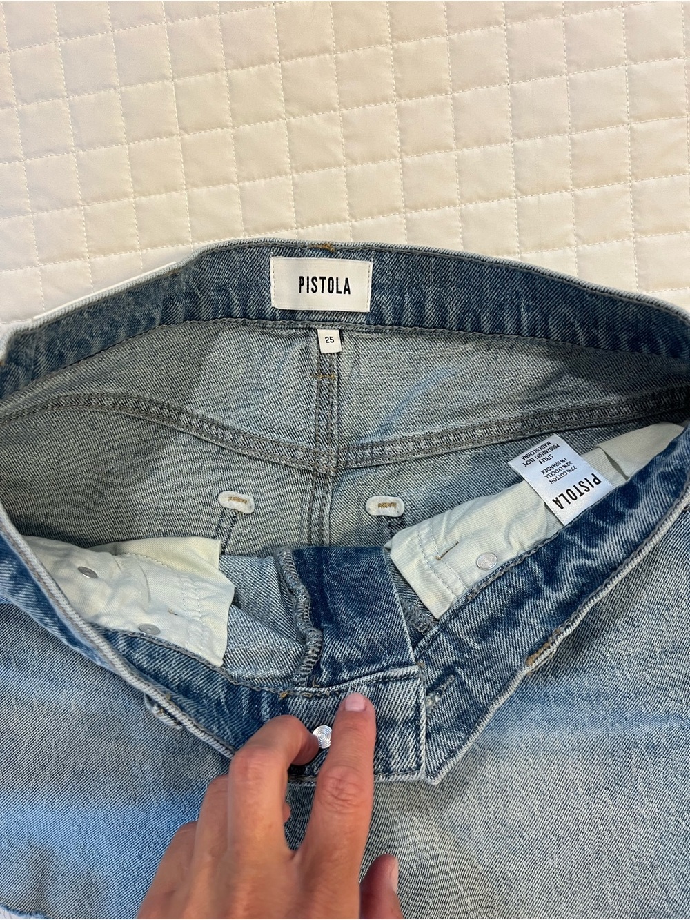 PISTOLA Kennedy Mid-Rise Denim Shorts (25) - NWOT - Picture 3 of 6